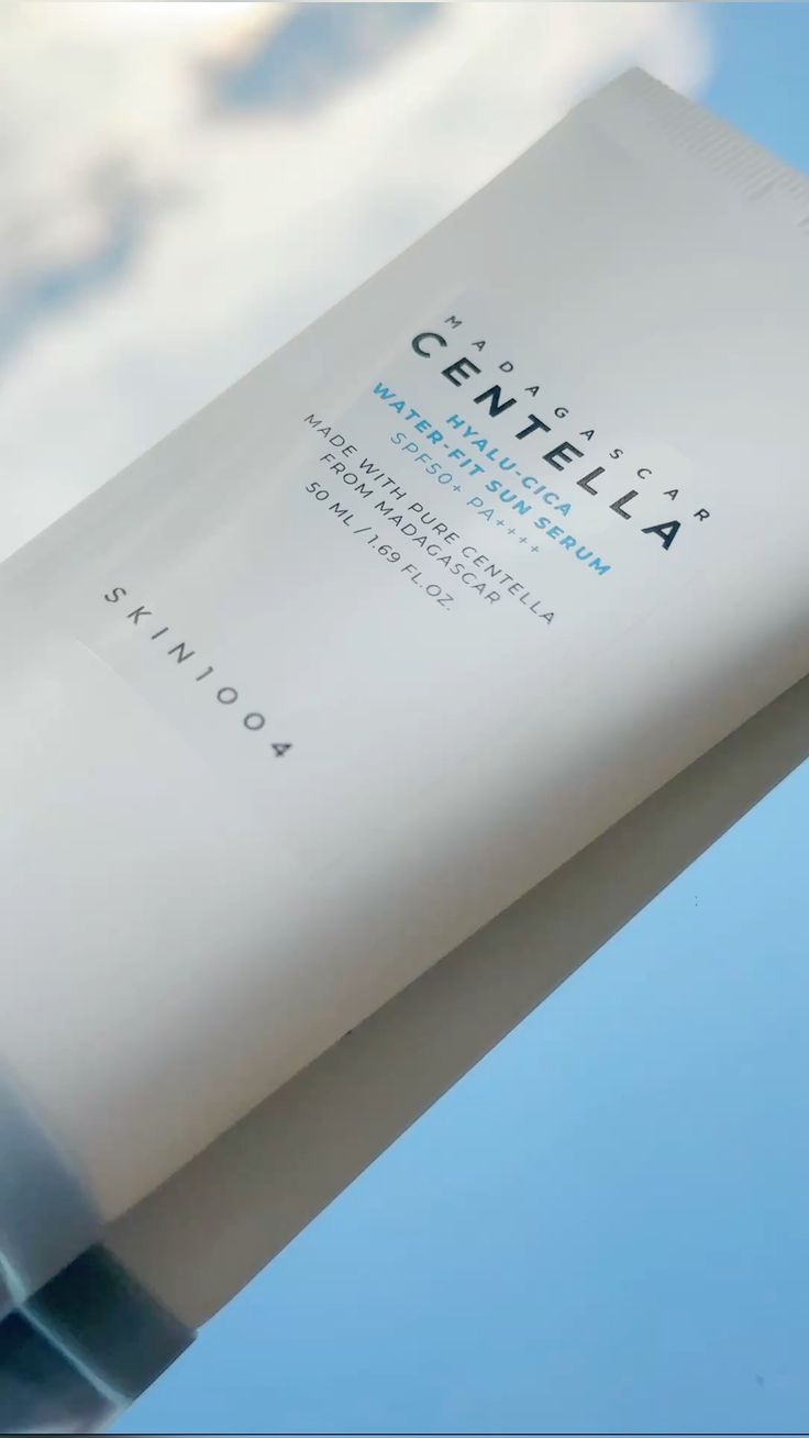 SKIN1004 – Madagascar Centella Hyalu-Cica Water-Fit Sun Serum SPF50+ PA++++